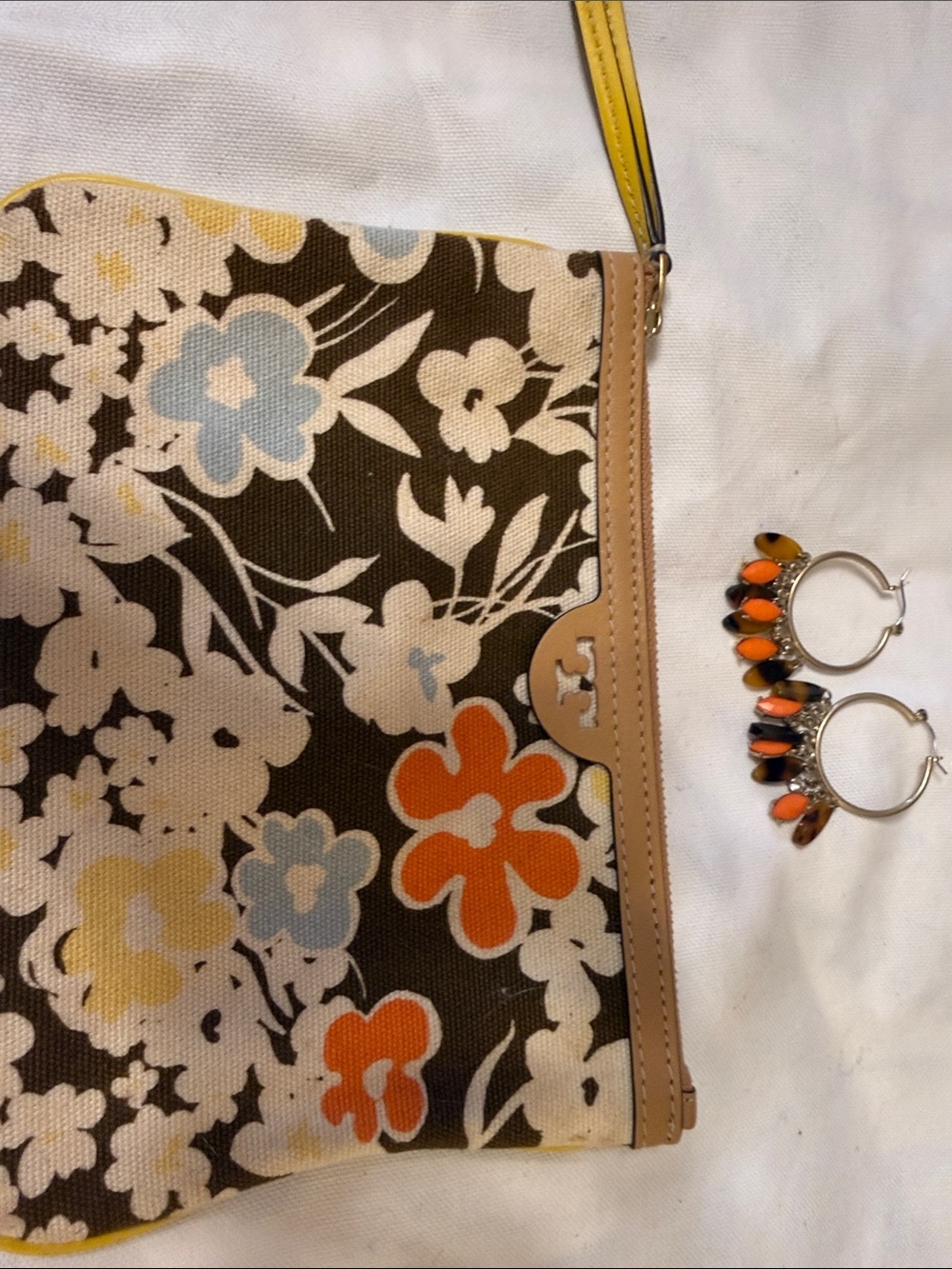 Tory Burch Floral Canvas Wristlet/ cosmetic bag with matching earring